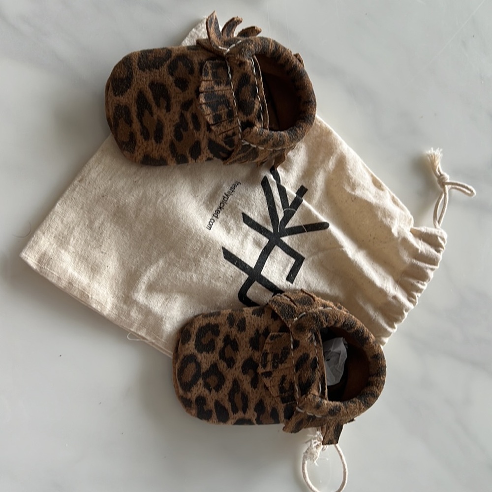Freshley picked leopard unused size 2 baby moc’s - Picture 2 of 2